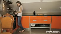 Teen Serpente Sucks and Screws with Her Guy Right in the Kitchen